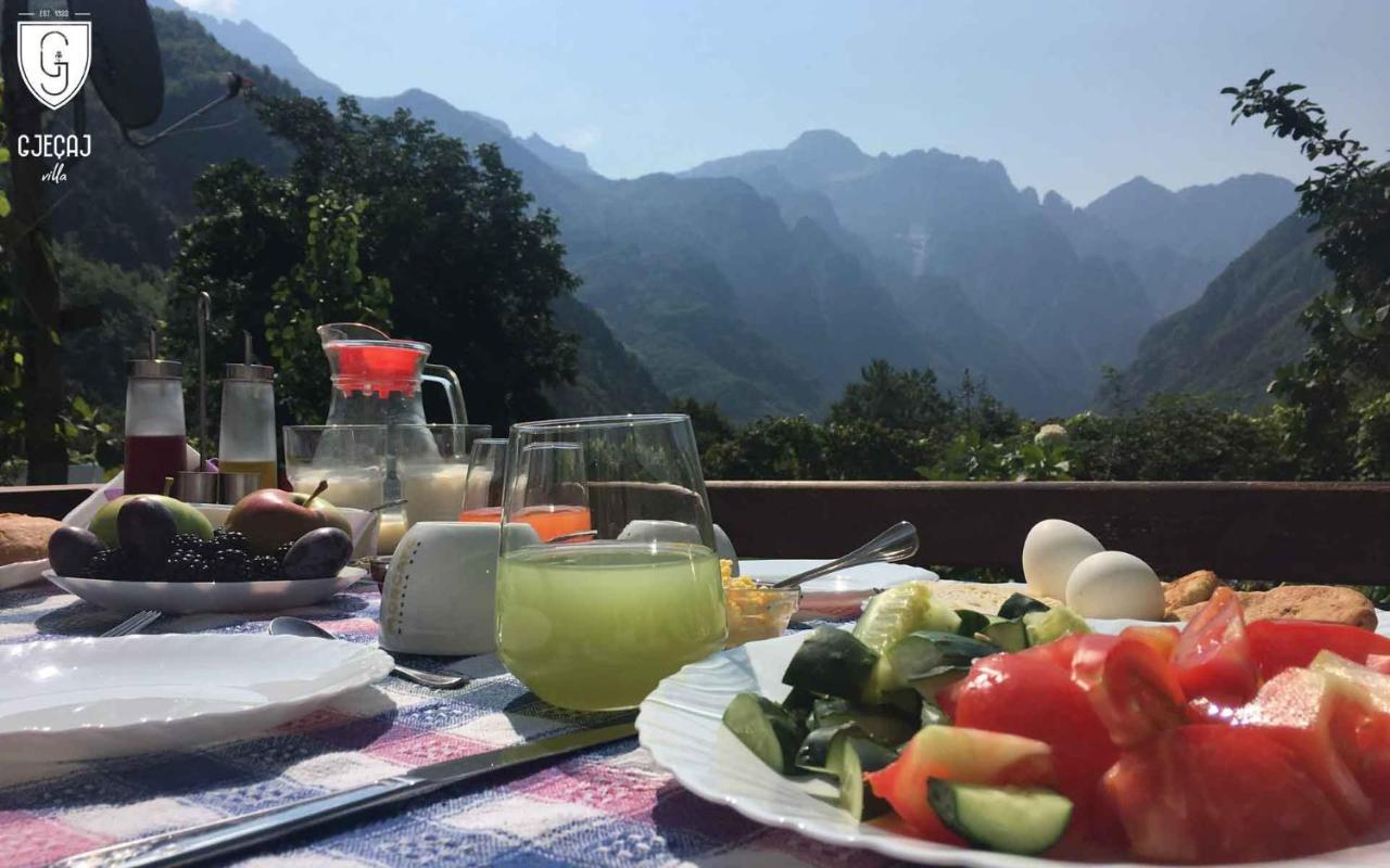 Gjecaj And Restaurant Bed & Breakfast