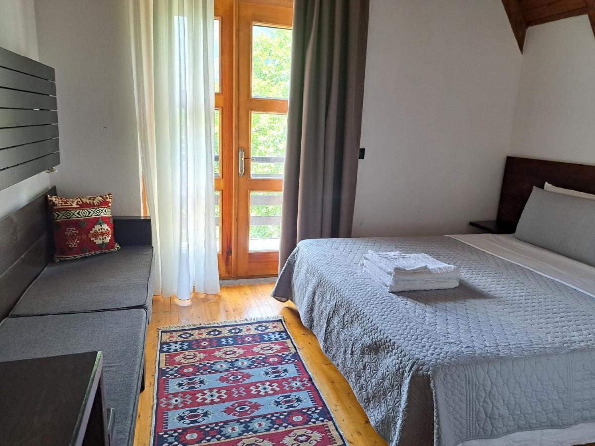 Gjecaj And Restaurant Bed & Breakfast Theth